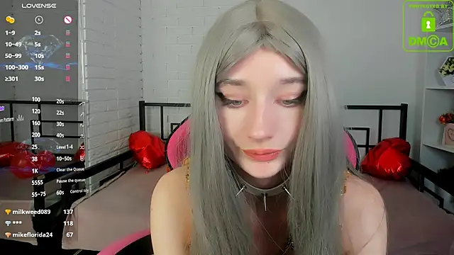 Snapshot of Katia_Kim chatting on February 24, 12:48 pm Katia Kim online show from February 24, 12:48 pm