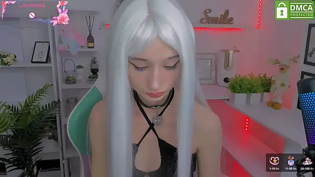 Snapshot of Katia_Kim chatting on March 7, 6:24 am Katia Kim online show from March 7, 6:24 am