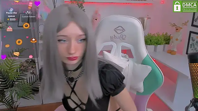 Snapshot of Katia_Kim chatting on March 17, 6:40 am Katia Kim online show from March 17, 6:40 am