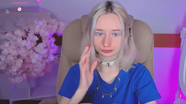 Katia Kim online show from December 19, 6:20 am