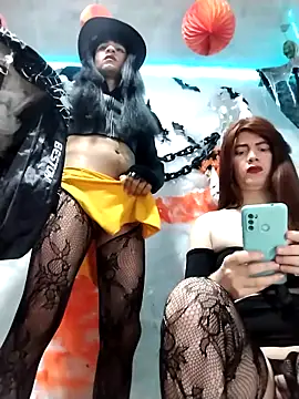 Snapshot of latintransbigcum chatting on October 20, 2:39 pm latintransbigcum online show from October 20, 2:39 pm