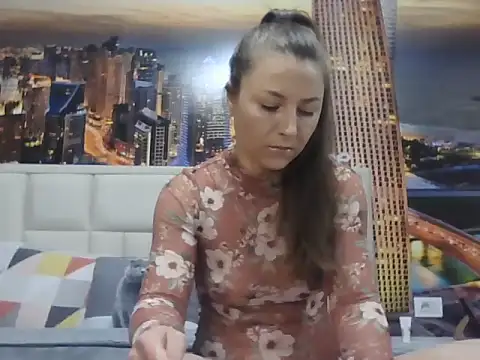 dollydream88 online show from April 22, 8:28 am