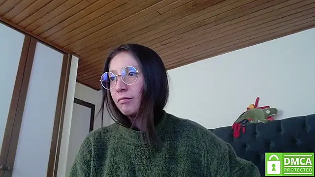 Sophi Cute online show from December 11, 6:52 pm