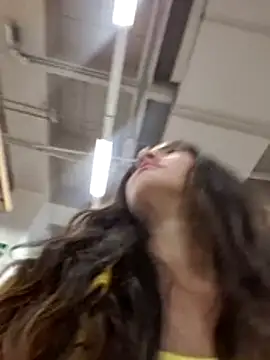 Sam Sara online show from March 25, 6:58 pm