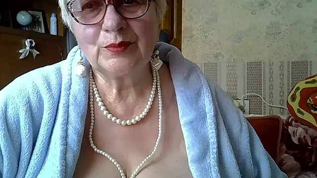 SweetCherry27 online show from May 11, 2:45 pm