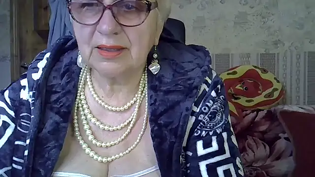 SweetCherry27 online show from May 13, 3:42 pm
