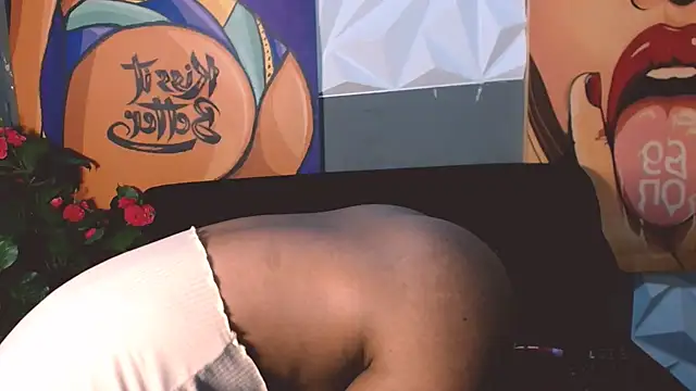 Ebonystormxxx online show from October 17, 8:28 am