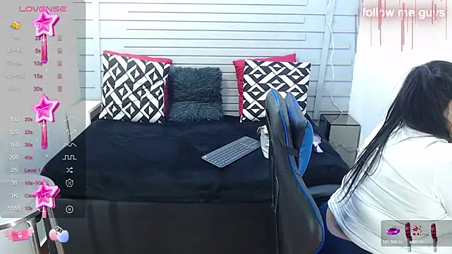 evelin zaens online show from January 26, 3:48 am