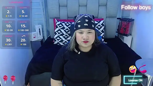 evelin zaens online show from October 19, 4:57 am