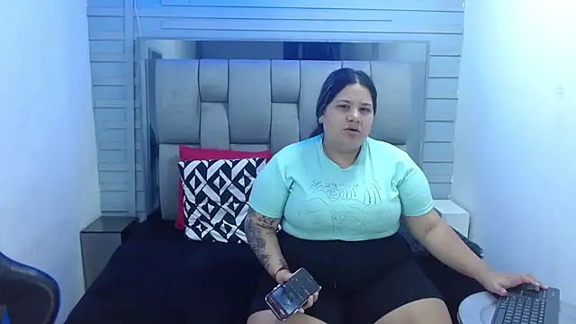 evelin zaens online show from March 26, 3:56 am