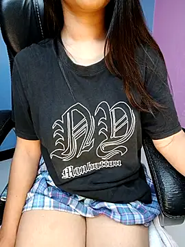 Snapshot of Aditi_1 chatting on September 21, 2:40 pm Aditi 1 online show from September 21, 2:40 pm