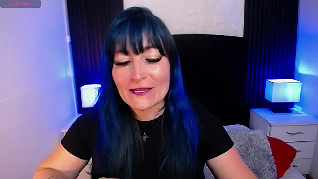 alicia moom online show from September 19, 7:25 pm