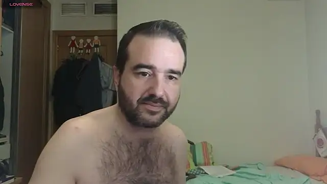 Snapshot of curiosillo83 chatting on September 16, 5:25 pm curiosillo83 online show from September 16, 5:25 pm