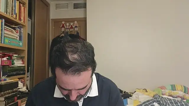 curiosillo83 online show from March 17, 4:10 pm