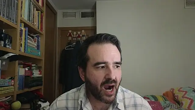 curiosillo83 online show from July 1, 8:08 pm