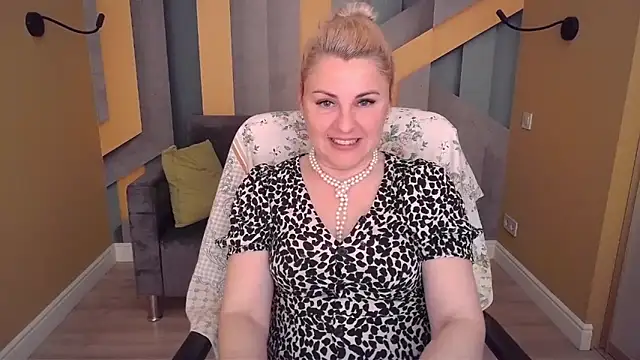 Candy Long online show from May 17, 7:21 pm