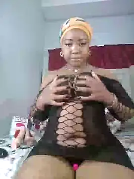 Snapshot of Sexypresh302 chatting on December 18, 11:51 pm Sexypresh302 online show from December 18, 11:51 pm