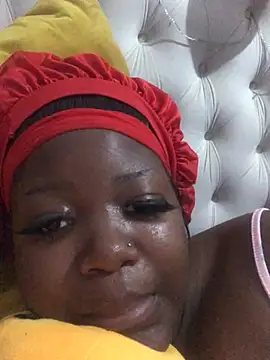 Snapshot of Sexypresh302 chatting on January 8, 12:38 am Sexypresh302 online show from January 8, 12:38 am