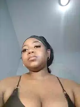 Snapshot of Sexypresh302 chatting on January 11, 7:17 am Sexypresh302 online show from January 11, 7:17 am