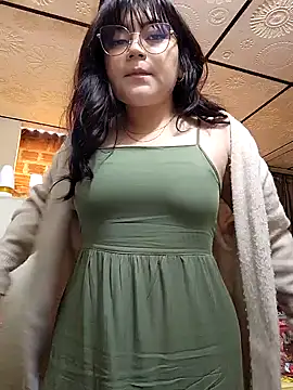 Sakura 0505 online show from December 5, 5:17 pm