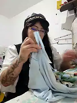 Sakura 0505 online show from December 6, 9:57 pm