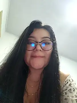 Sakura 0505 online show from January 8, 9:39 pm