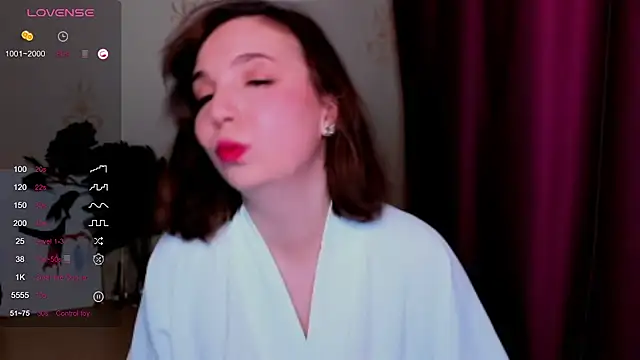Snapshot of KindHazelHere_ chatting on March 20, 8:08 pm KindHazelHere online show from March 20, 8:08 pm