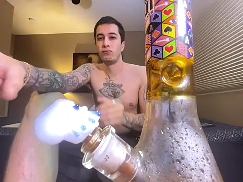 Snapshot of Bwcjoshbanks chatting on October 8, 7:22 pm Bwcjoshbanks online show from October 8, 7:22 pm