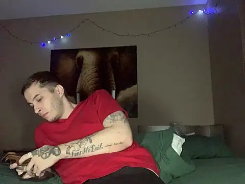 Snapshot of Bwcjoshbanks chatting on January 13, 4:51 am Bwcjoshbanks online show from January 13, 4:51 am