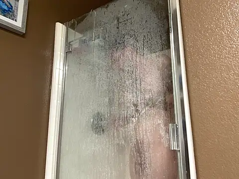 Snapshot of Bwcjoshbanks chatting on January 18, 6:50 am Bwcjoshbanks online show from January 18, 6:50 am