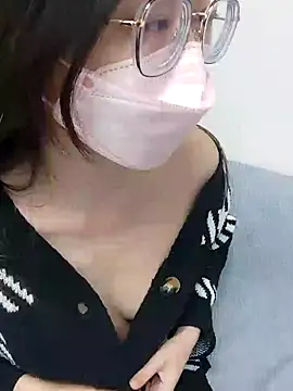 Lu Nana online show from December 9, 2:56 am