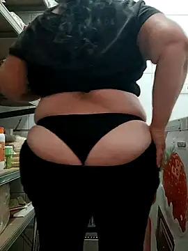 eroticjessitop online show from December 3, 4:27 pm