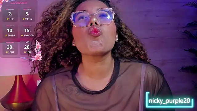  nickypurple  online show from January 24, 6:04 pm