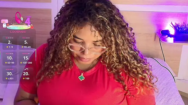  nickypurple  online show from October 17, 7:05 pm