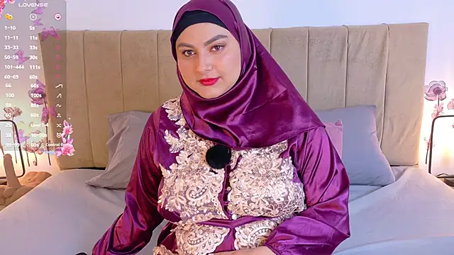 Snapshot of Sajar-bentaleb01 chatting on October 21, 3:35 pm Sajar-bentaleb01 online show from October 21, 3:35 pm