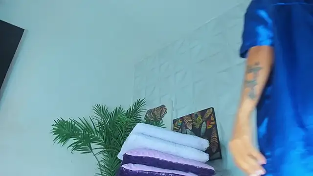 Hellen Sky online show from December 20, 8:49 pm