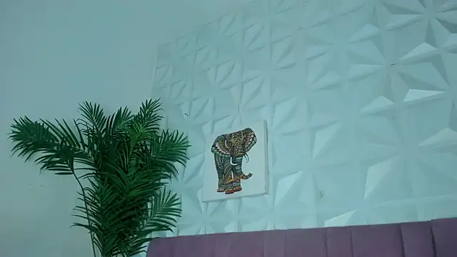 Hellen Sky online show from May 13, 7:11 pm