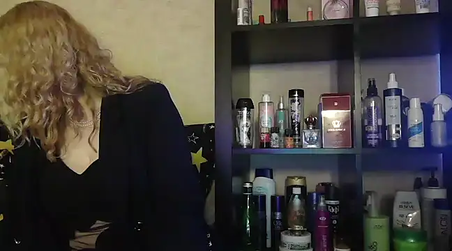 Snapshot of Natasha_Nannette chatting on March 4, 3:15 pm Natasha Nannette online show from March 4, 3:15 pm
