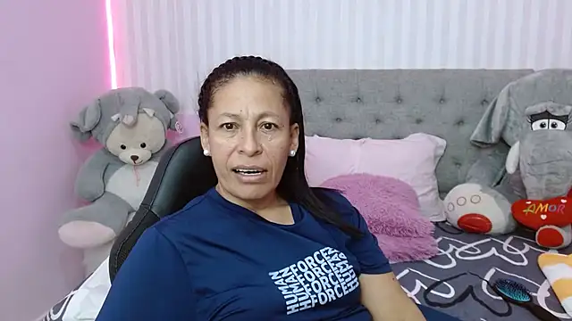 mature martina online show from January 28, 1:39 am