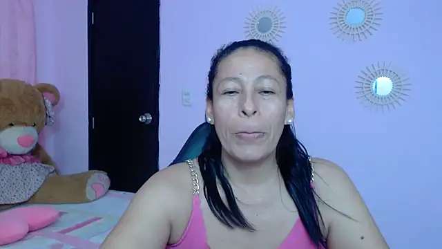 mature martina online show from February 1, 5:49 am
