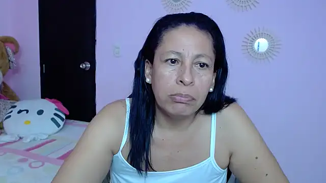 mature martina online show from February 4, 10:43 am
