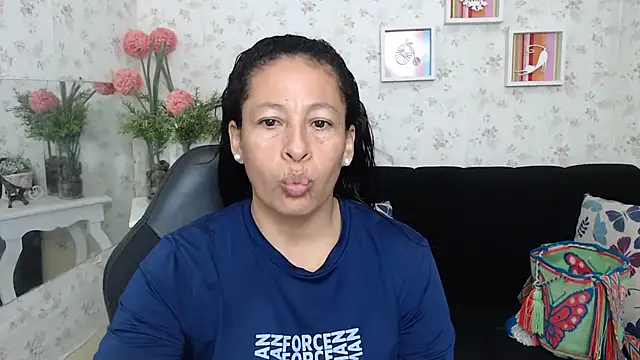 mature martina online show from March 17, 12:04 pm
