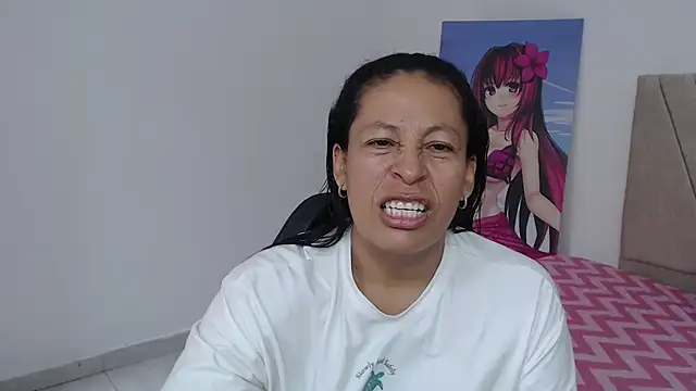 Snapshot of mature_martina chatting on February 12, 7:20 pm mature martina online show from February 12, 7:20 pm