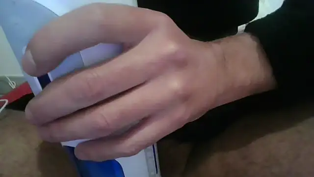 toulousain77 online show from February 16, 8:11 pm