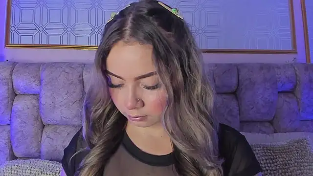 AnnyLopezz  online show from February 1, 3:52 am