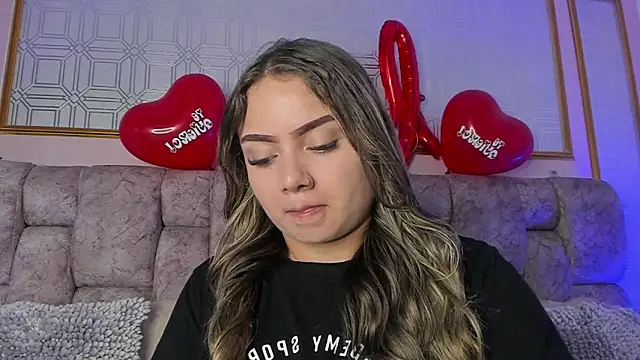 AnnyLopezz  online show from February 19, 3:39 am