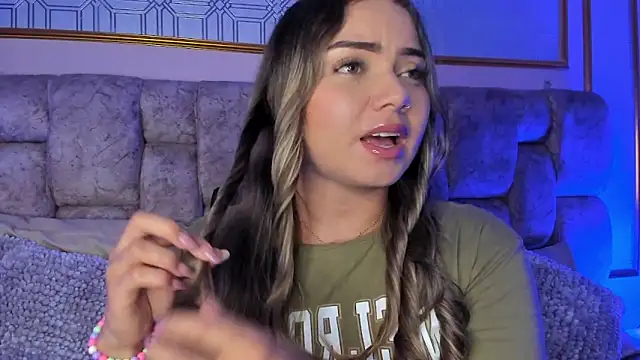 AnnyLopezz  online show from February 22, 6:39 am