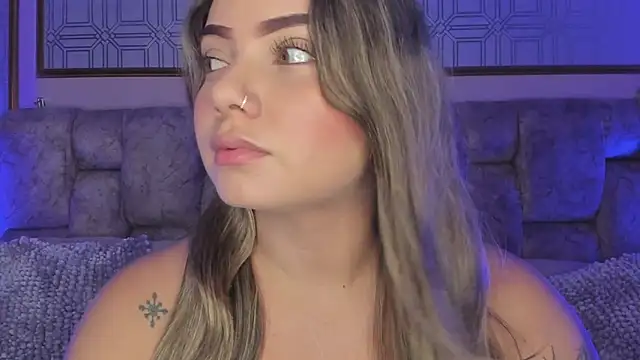 AnnyLopezz  online show from February 28, 3:48 am