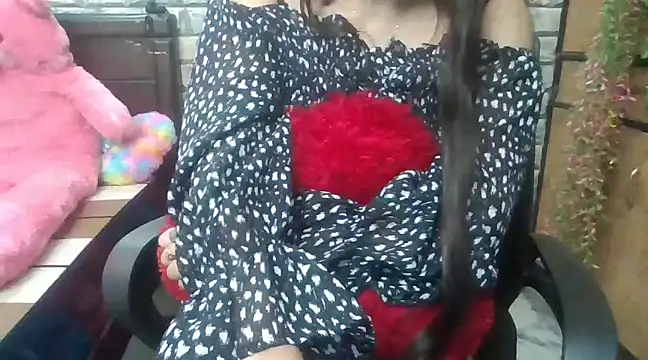 Sexy iknoor online show from January 18, 11:00 am