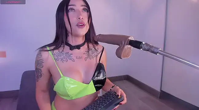 isa red hair online show from January 12, 3:07 am